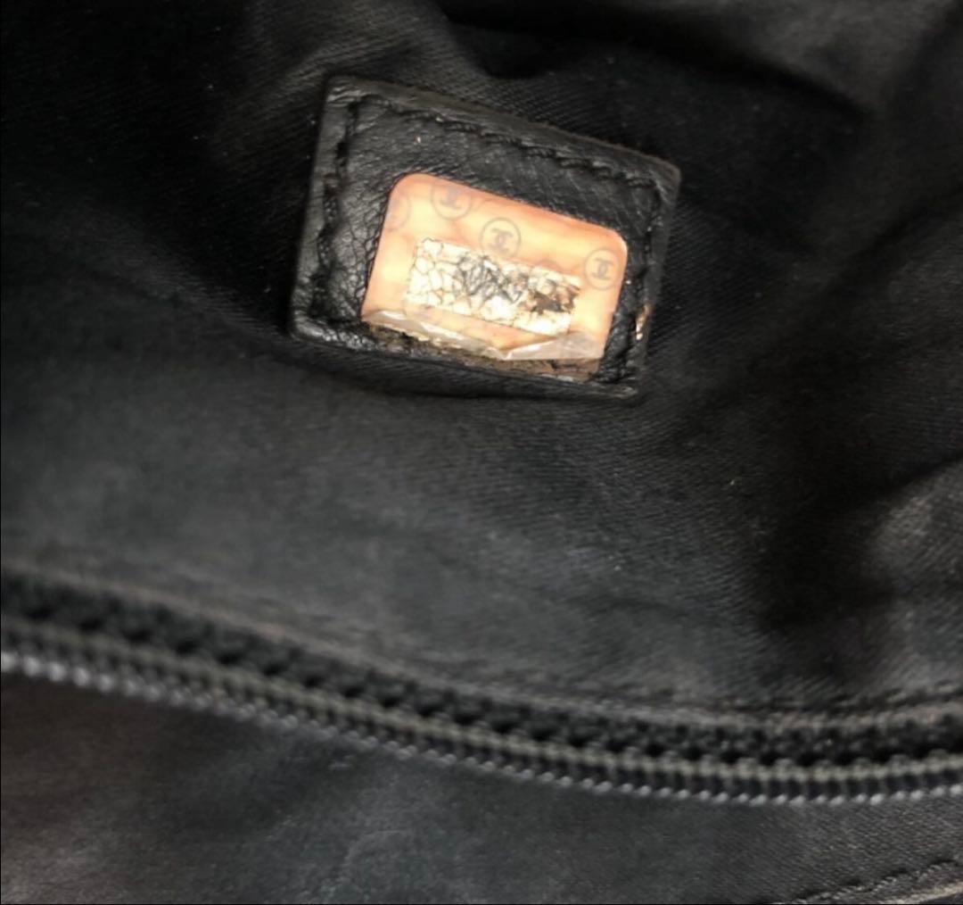 CHANEL ブラック ショルダーバッグ