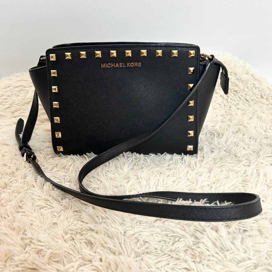 MICHAEL KORS マイケルコース スタッズ レザー ショルダーバッグ