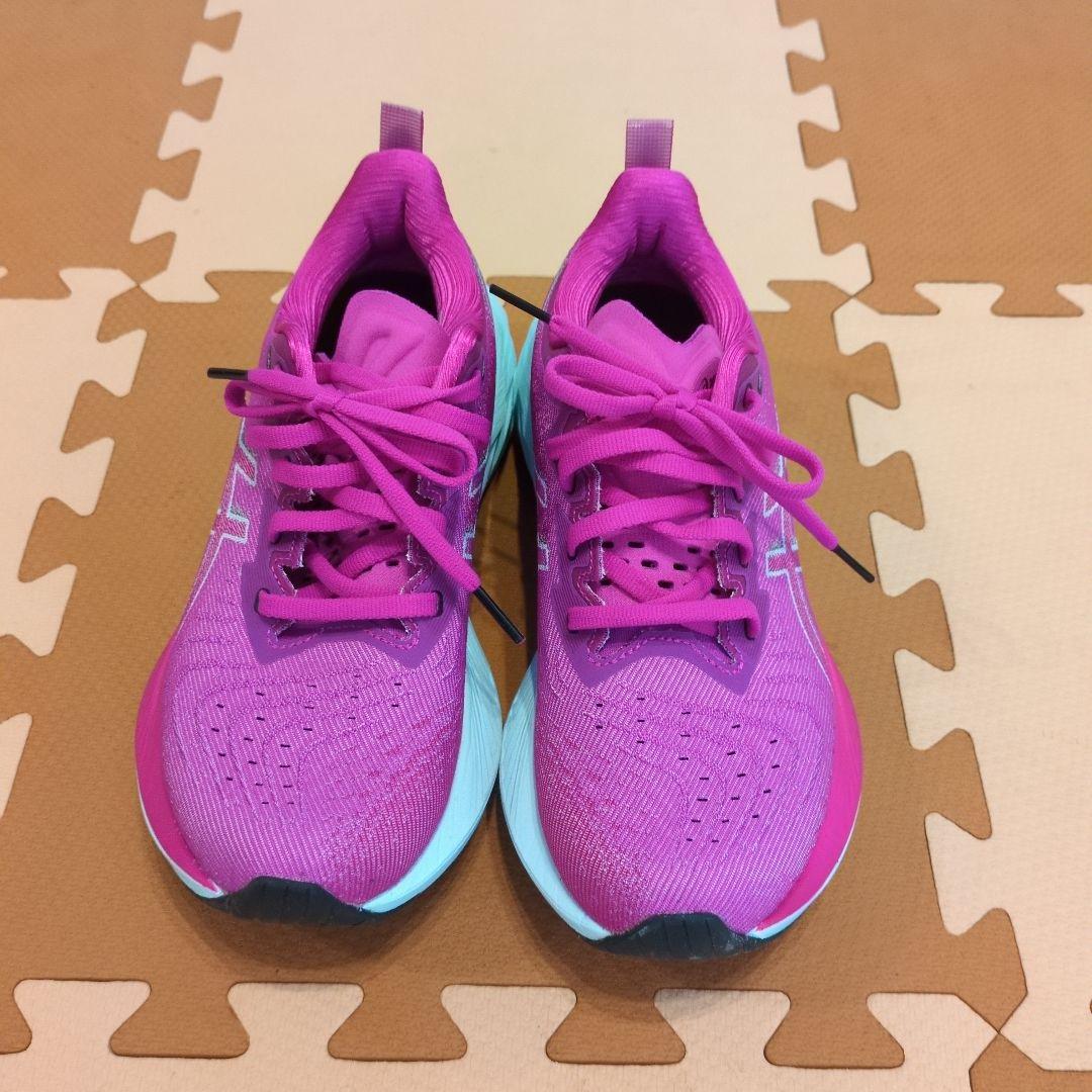 ASICS ノヴァブラスト4　23.5 レディース