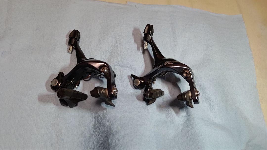 SHIMANO 105 BR-5700 キャリパーブレーキ　前後セット