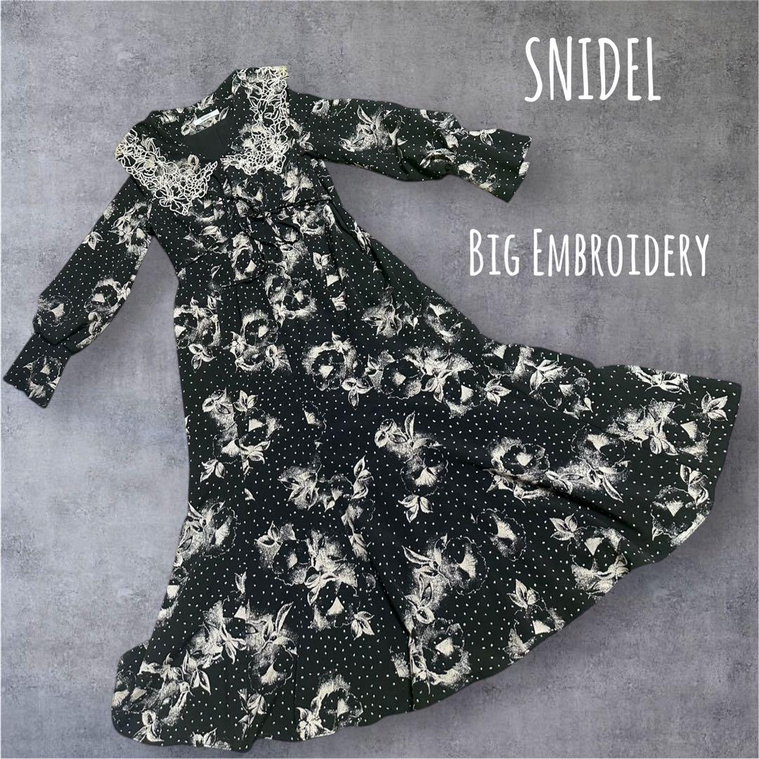 SNIDEL スナイデル ビッグエンブロイダリーカラープリントワンピース 00黒