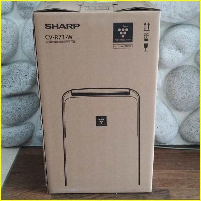 使用頻度少なめ】SHARP 衣類乾燥除湿機 2024年製 CV-R71-W 使用頻度少なめ】SHARP 衣類乾燥除湿機 2024年製 CV-R71-W