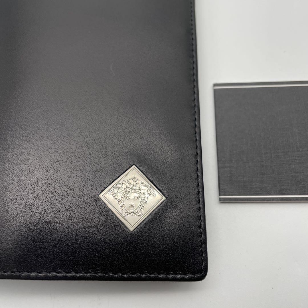 ☆新品未使用☆ヴェルサーチ☆長財布