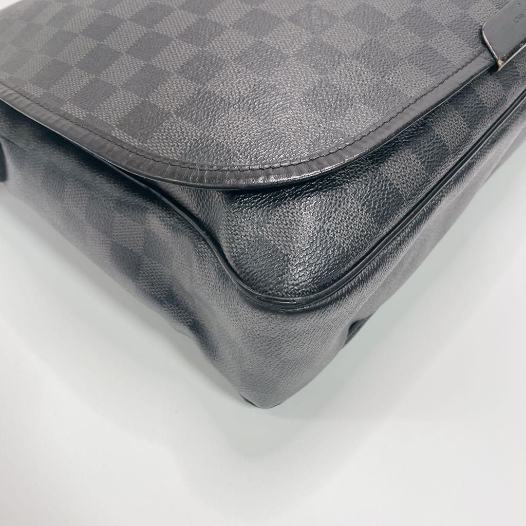 ルイヴィトン ショルダーバッグ ダニエルMM N58029 ダミエ グラフィット