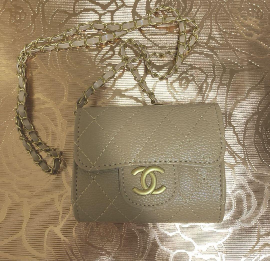 新品 CHANEL ノベルティ チェーン取り外しポーチ - メルカリ