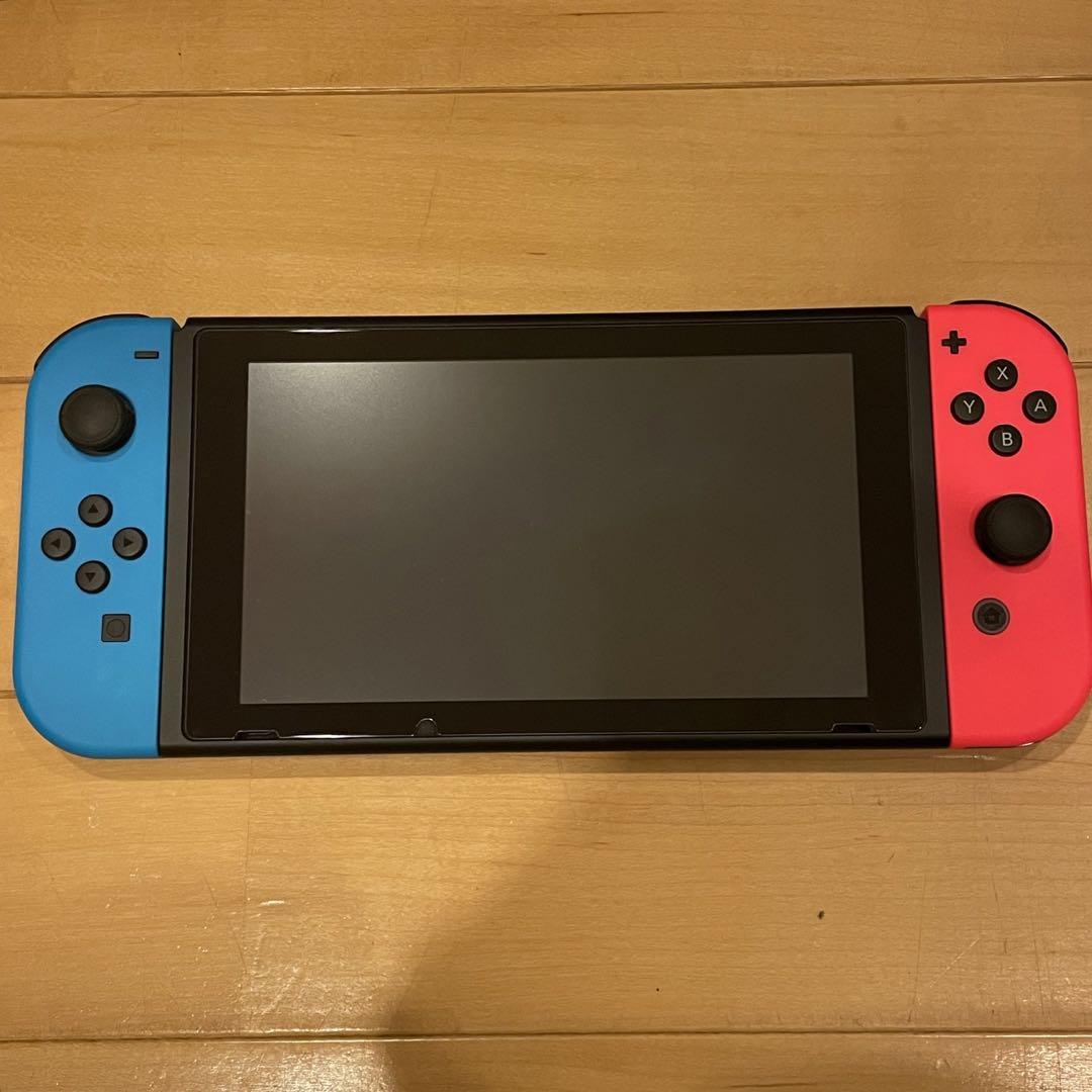 本体のケースもお付けしますSwitch 本体　美品