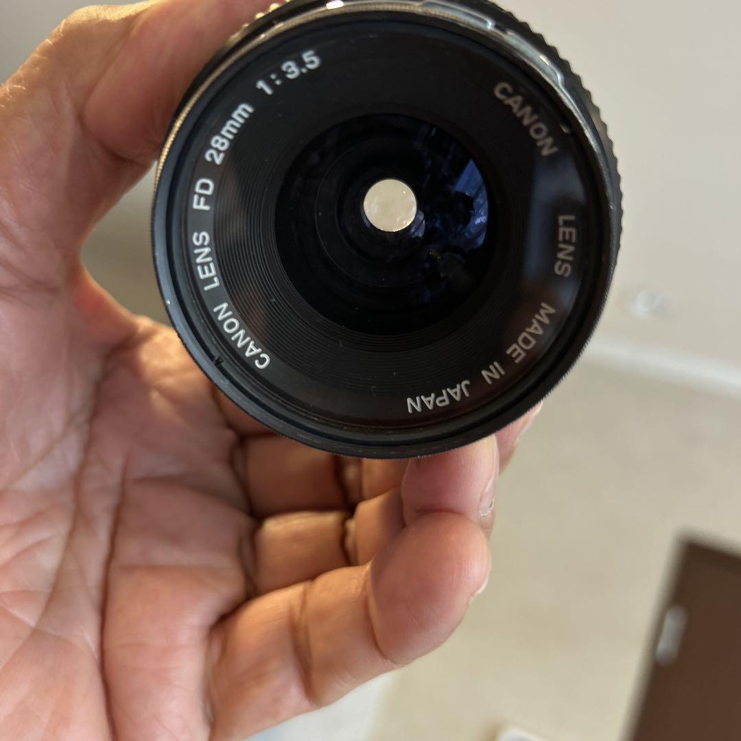 Canon 28mm F3.5 FD (純正フード付き)