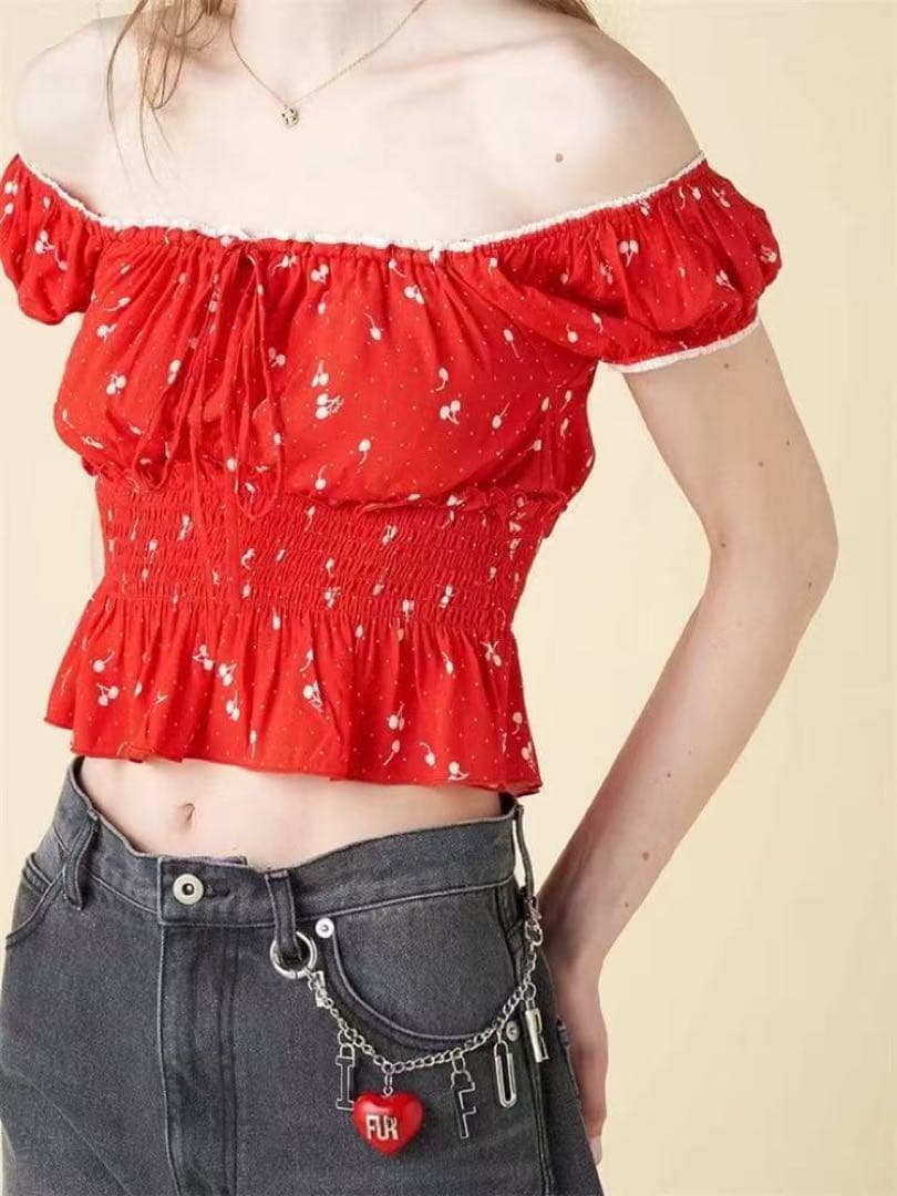 【即日発送】チェリー柄プリントブラウス　furfur レッド　新品　即時購入可！