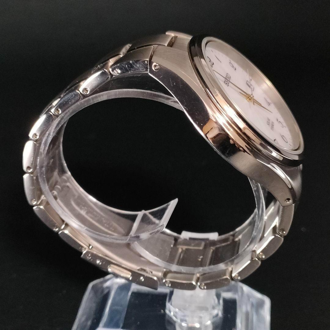 美品　SEIKO　セイコー　ホワイト　ゴールド　シルバー　ソーラー　メンズ　時計