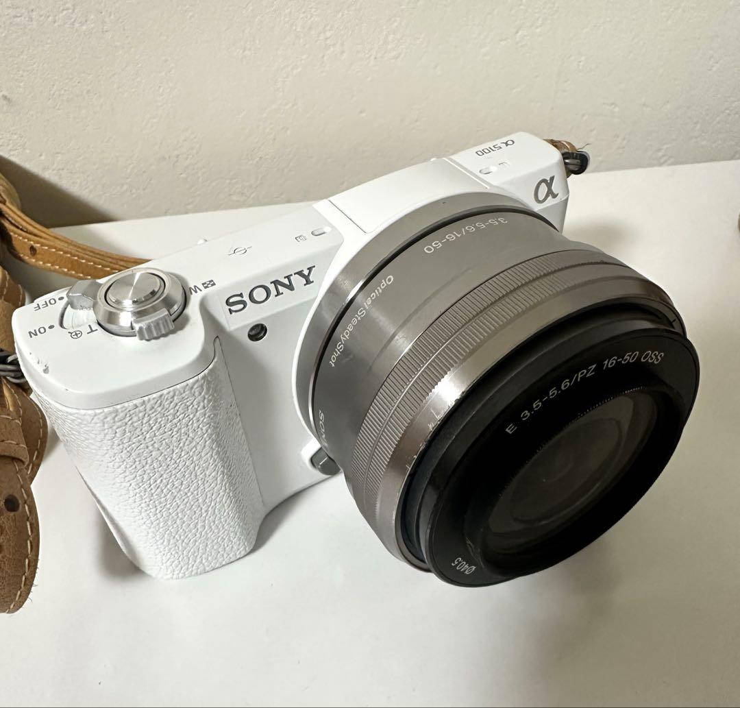 SONY ソニー α5100 ミラーレス 一眼 パワーズームレンズキット 白