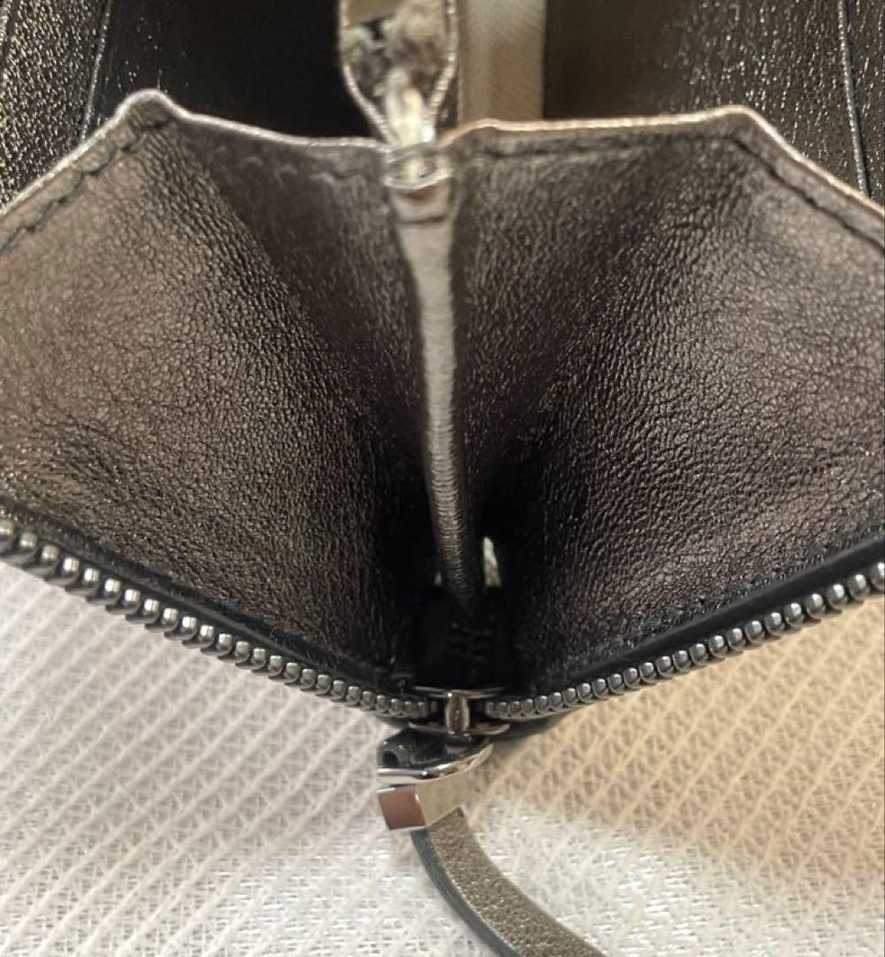 jimmy choo ジミーチュウ　長財布　ラウンドファスナー