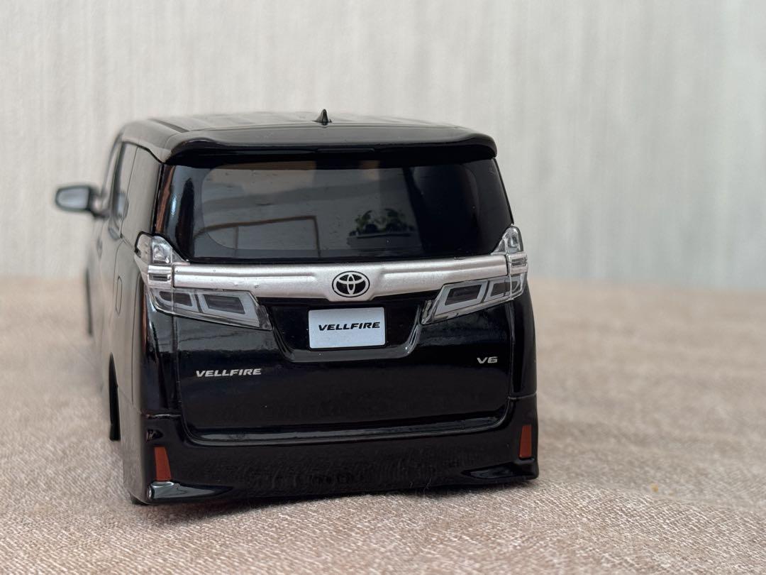 トヨタ ヴェルファイア 1/30 ミニカー