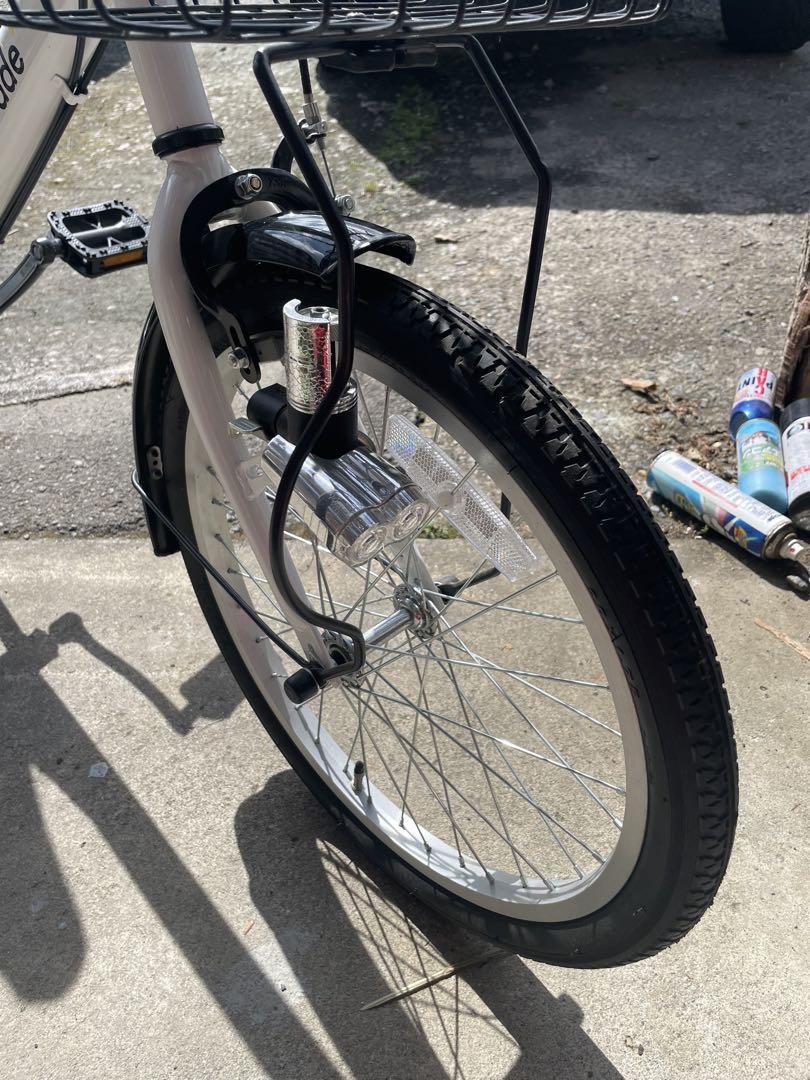 山梨　ComO'rade ホワイト　小径自転車 コモラード　自転車　サイクリング