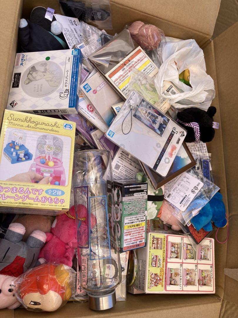 アニメグッズ　まとめ売り　330点以上