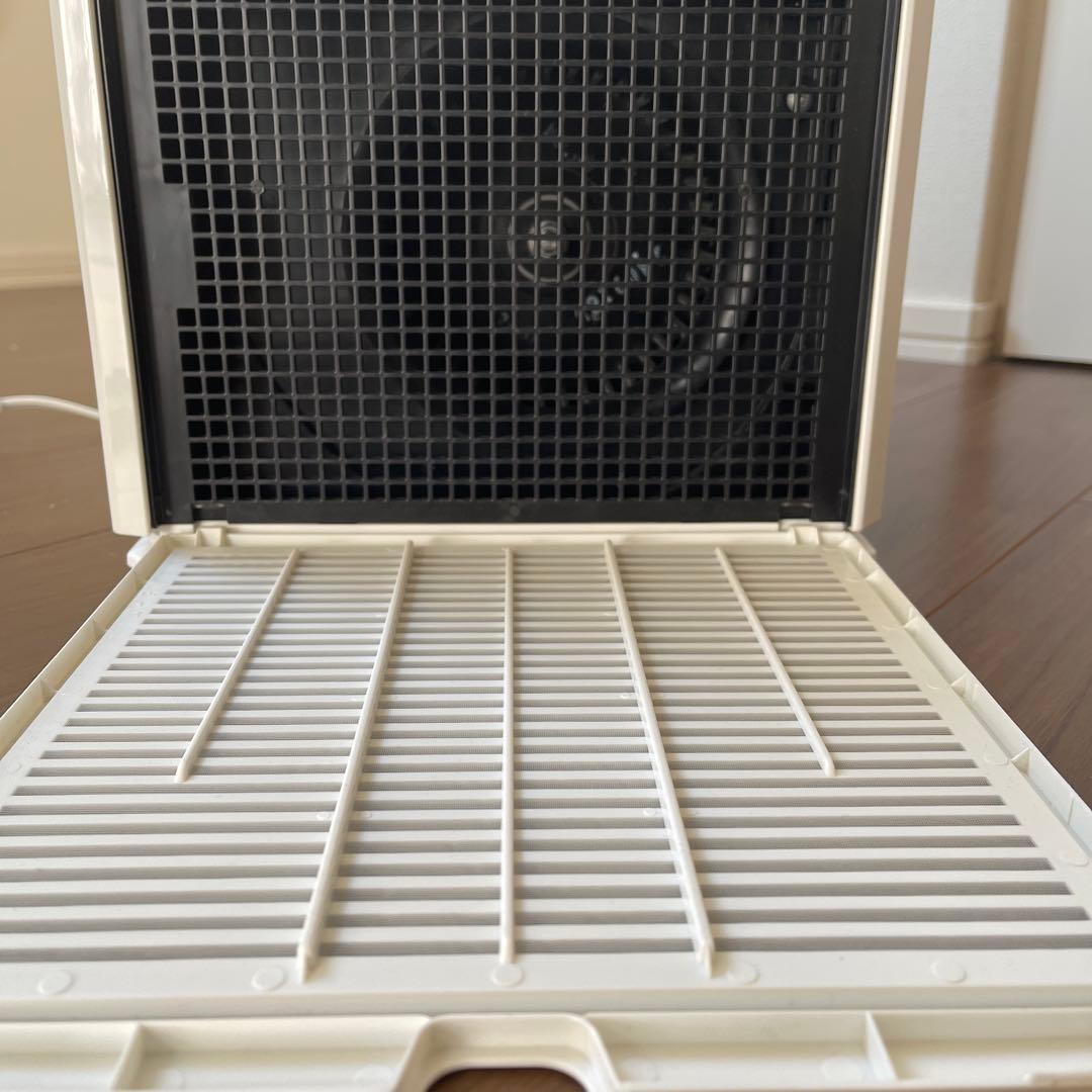 ダイキン 加湿 空気清浄機 MCK505A-W 22畳 ストリーマ ダイキン 加湿 空気清浄機 MCK505A-W 22畳 ストリーマ