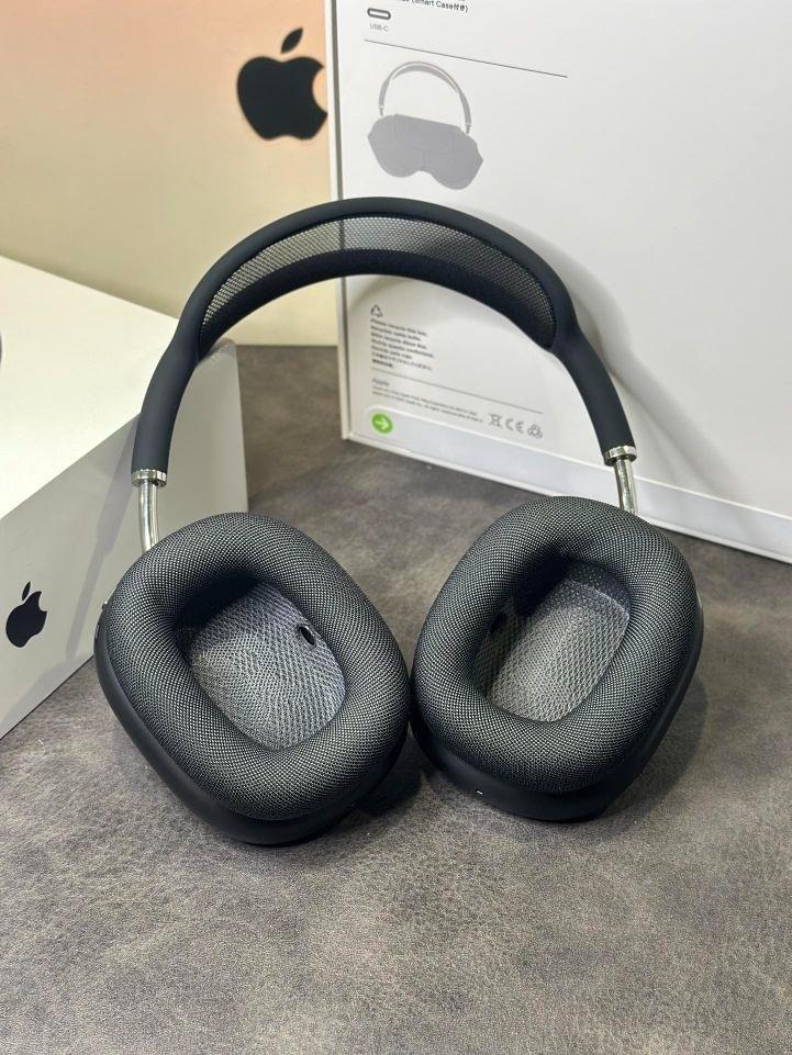 Apple AirPodsMax 第2世代（ミッドナイト）