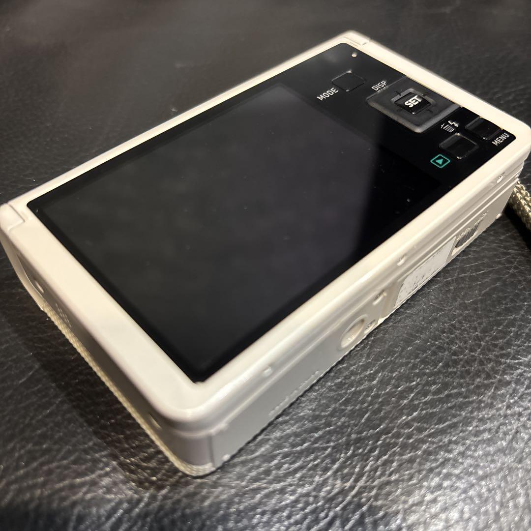 デジタルカメラ CASIO EXILIM EX-ZR50