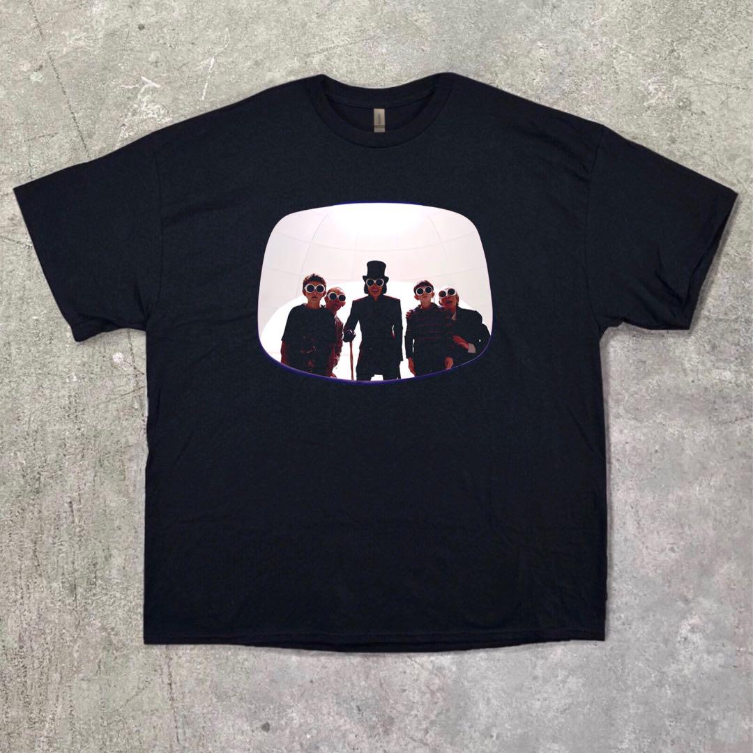 チャーリーとチョコレート工場 Tシャツ ブラック movie - メルカリ チャーリーとチョコレート工場 Tシャツ ブラック movie - メルカリ