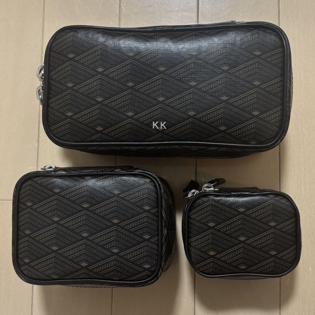 未使用 METIER LONDON トラベルケース ポーチ 未使用 METIER LONDON トラベルケース ポーチ - メルカリ