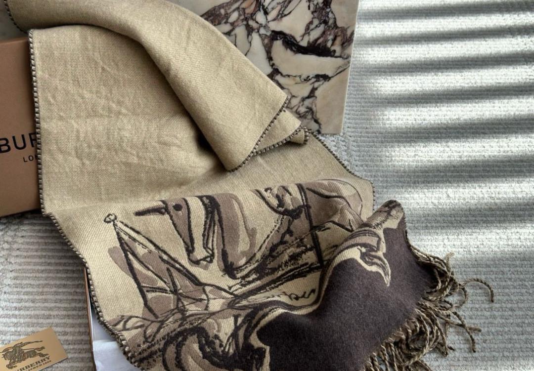 BURBERRY