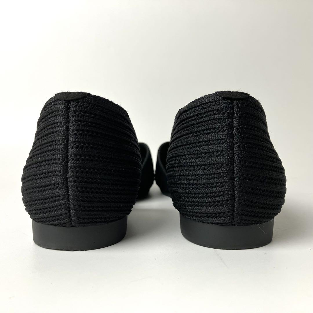 【極美品・未使用級】VIVAIA Vカットフラットシューズ ブラック24.0cm