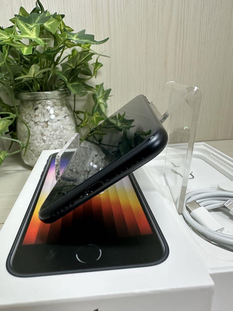【美品】【100％】iphoneSE 第3世代 128GB SIMロックなし