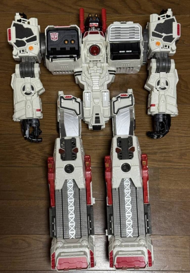 欠品多数⑤トランスフォーマー レジェンズ LG-EX メトロフレックス