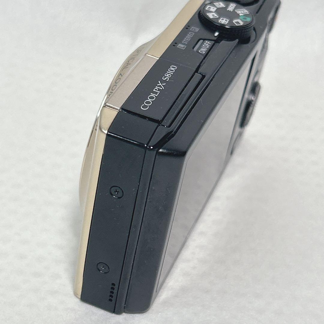 極美品　Nikon COOLPIX S8100 ゴールド