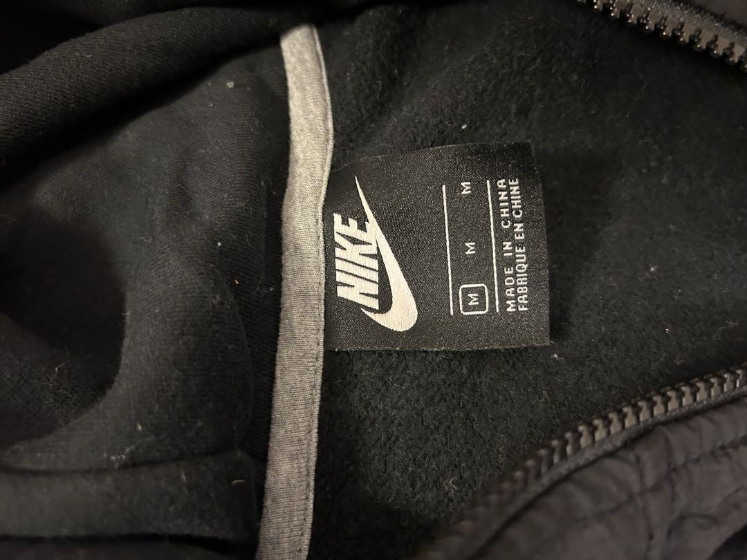 NIKE★ナイキトレーニングジャージ★メンズM中古美品パーカー　スウェット