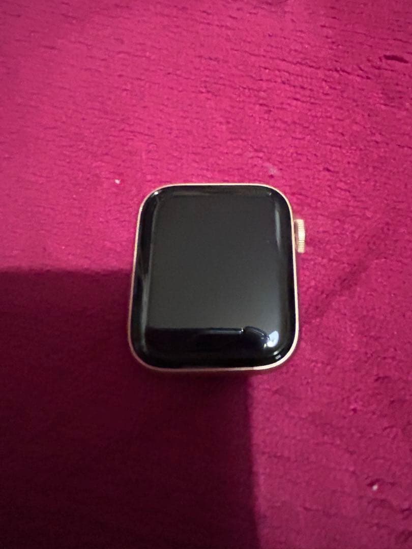 Apple Watch SE 第1世代 40mm アルミニウム