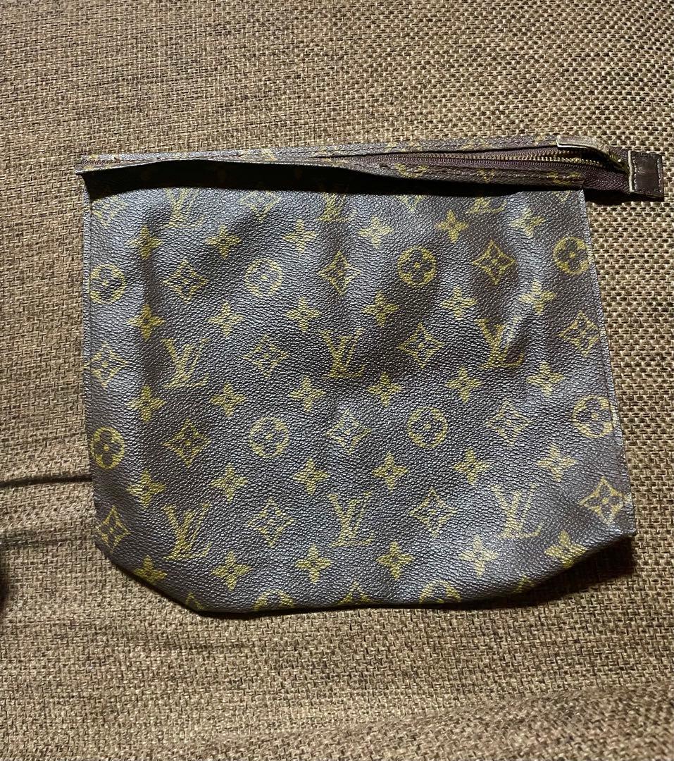Louis Vuitton モノグラム クラッチバッグ