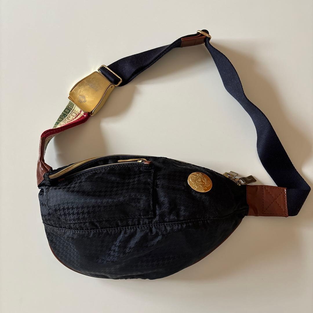 Orobianco オロビアンコ ボディバッグ ゴールド金具 ネイビー