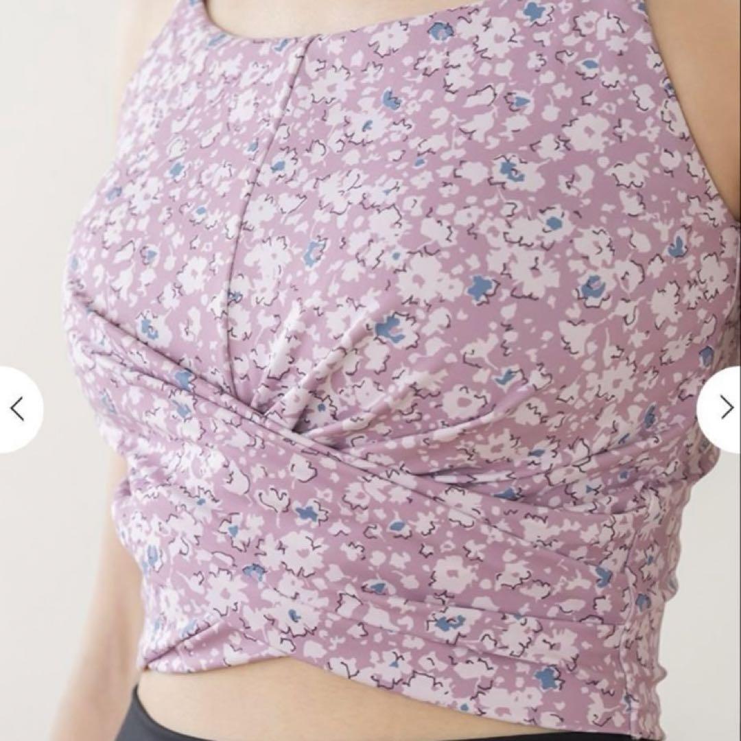 新品【SUKALA】Ｌ　小花柄 ショートタンクトップ＆レギンスセット ラバ　ヨガ 新品【SUKALA】L 小花柄 ショートタンクトップ＆レギンスセット