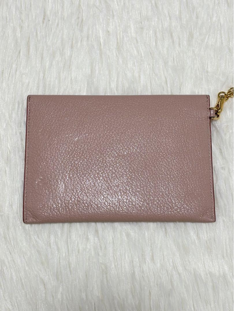 【限界値下げ中⭐︎】miu miu ピンク レザー マルチケース 封筒型 画像3