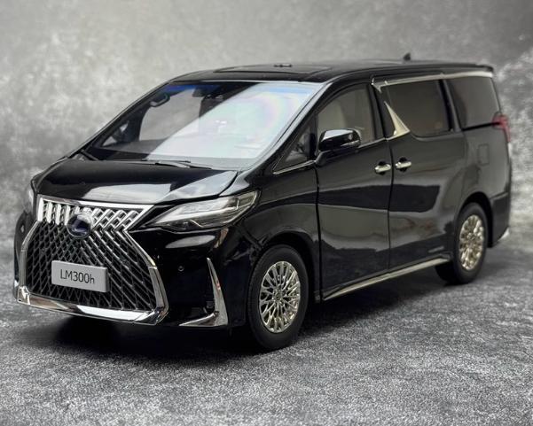 X'mas間に合います。Alphard Die-Cast アルファード　1/18