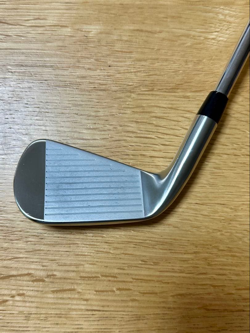 タイトリスト 620CB 4番 AMT TOUR WHITE S200 - メルカリ