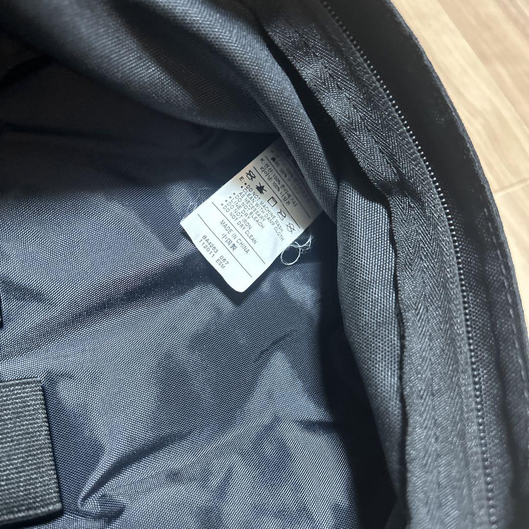 old Nike ナイキ　リュック　バックパック　黒　古着　y2k