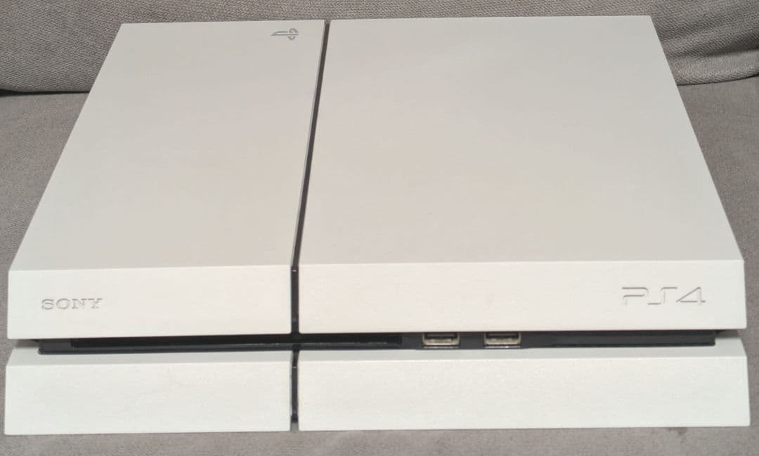 ホワイト CUH-1200APlayStation4