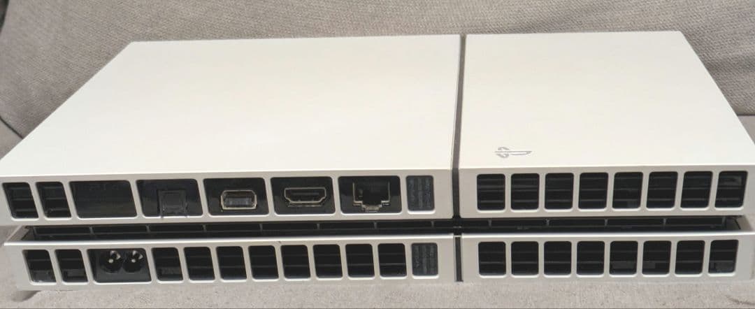 CUH-1200APlayStation4