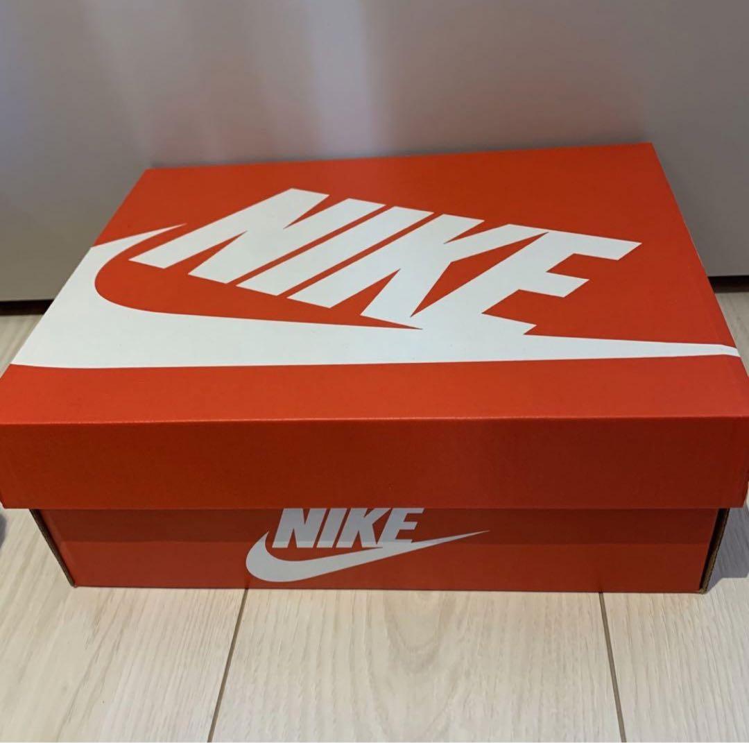 【2024年新色】限定品 NIKE エアマックスココ クリーム/ホワイト 23