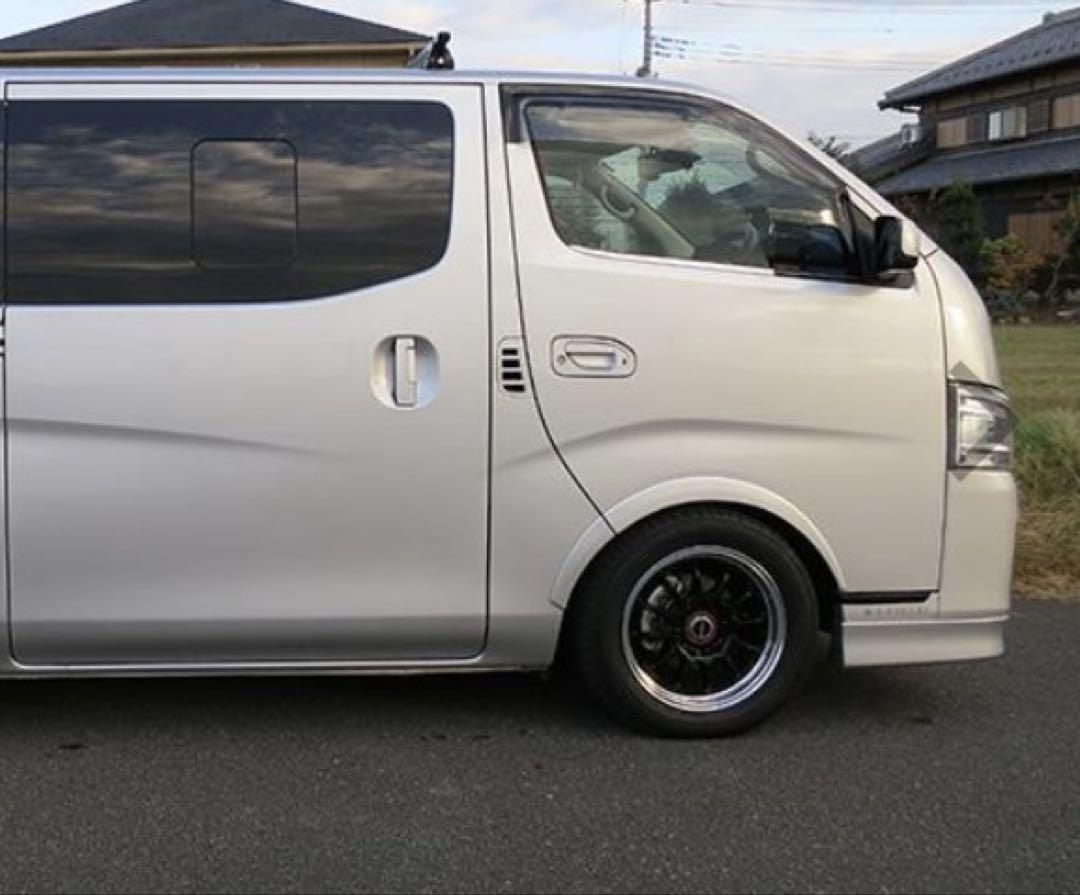 nv350ワイドバイザー　マッドファクトリー