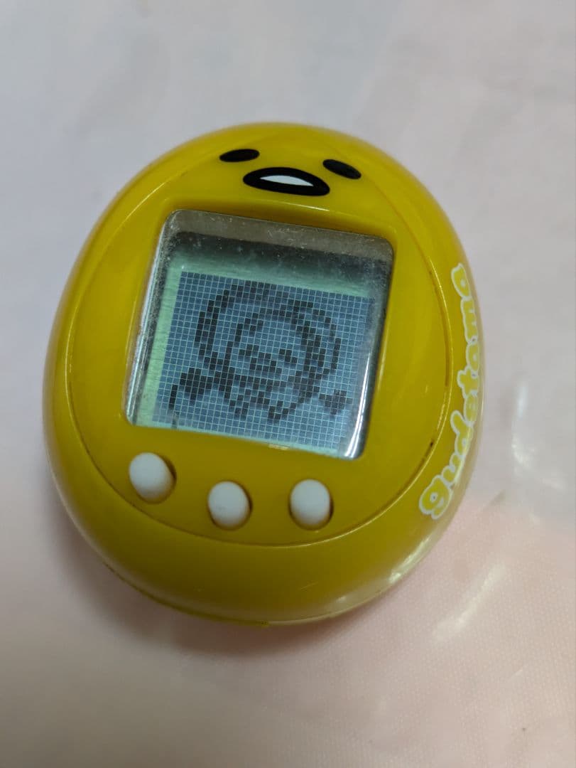 Gudetama x Tamagotchi イエロー