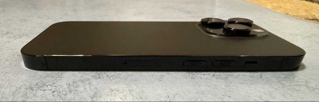 Apple iPhone 14 Pro 256GB　スペースブラック　美品