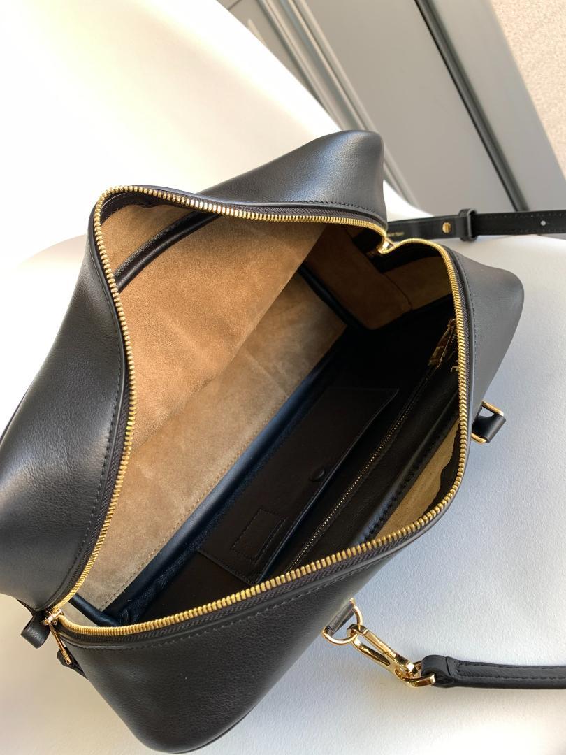 LOEWE ロエベ ハンドバッグ