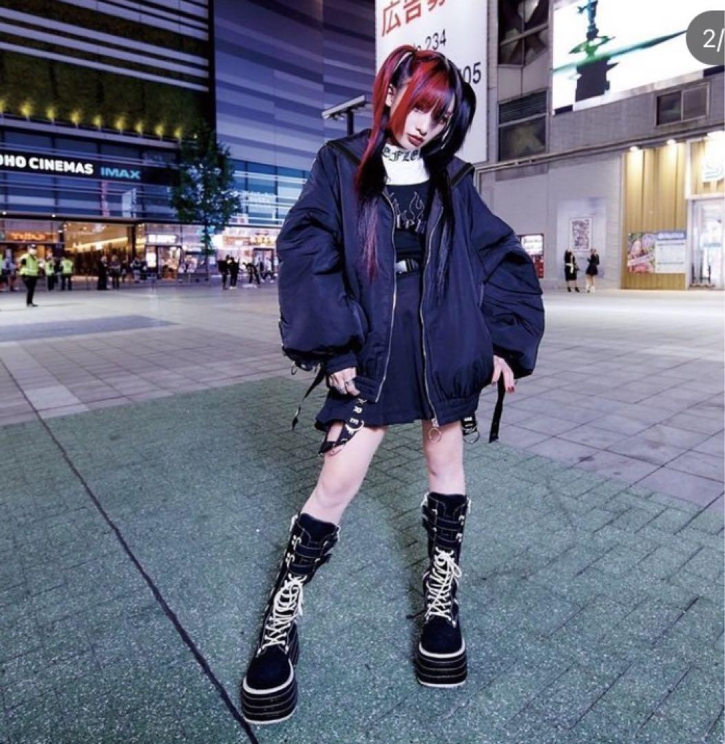 【極美品】REFLEM レフレム Dリングセーラー　中綿ブルゾン　椎名ひかり着用 椎名ひかり着用 2回使用 『REFLEM/レフレム』Dリングセーラー