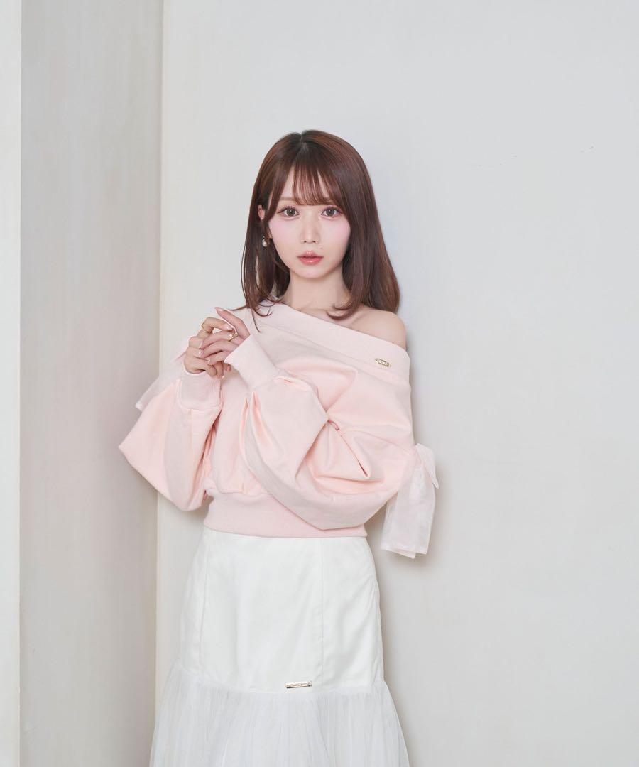 ロゼミューズoff shoulder sweat top新品