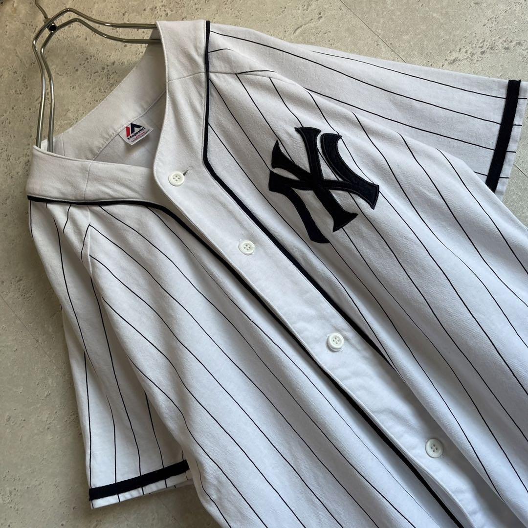 MLB ニューヨークヤンキース ピンストライプ ベースボールシャツ