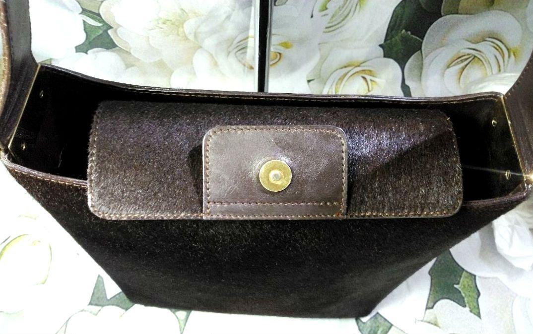 FERRAGAMO フェラガモ 毛皮のショルダーバッグ ブラウン 中古品 美品
