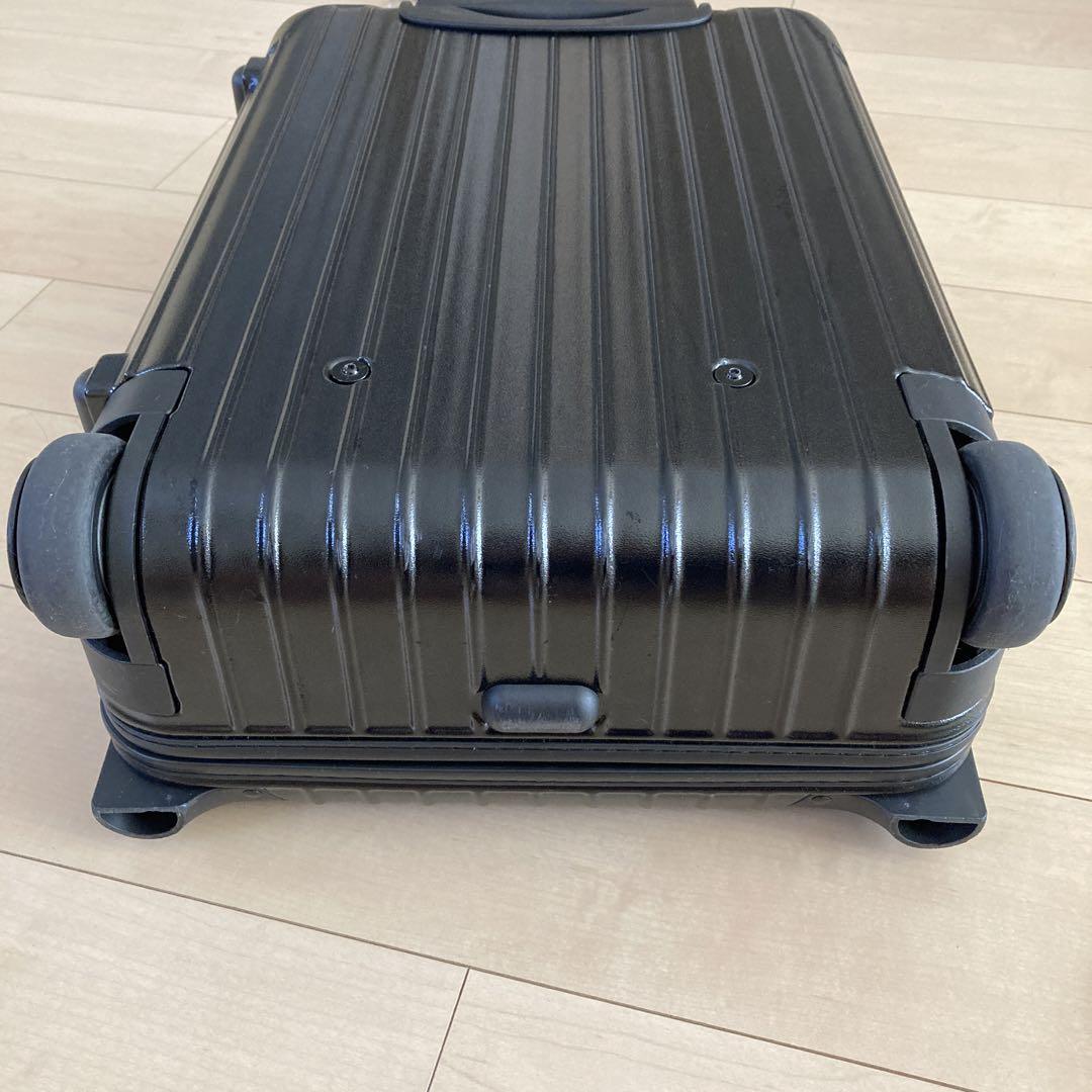【美品】RIMOWA リモワ　サルサ　ブラック　35 L TSA 機内持込