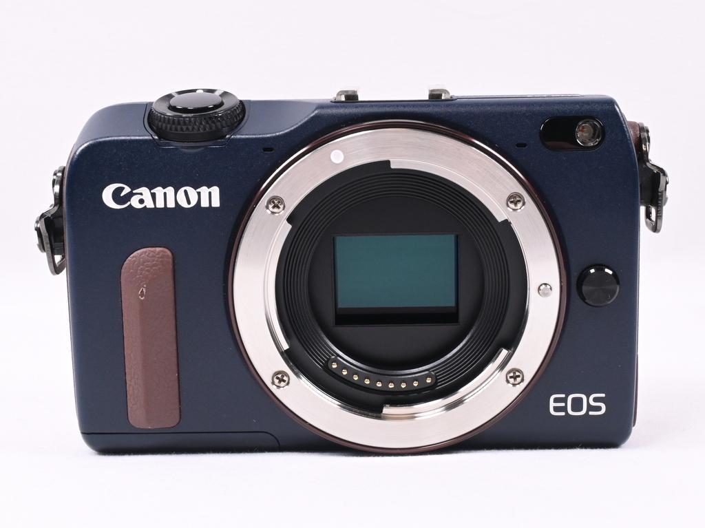 【美品】 キヤノン Canon EOS M2 ダブルレンズキット